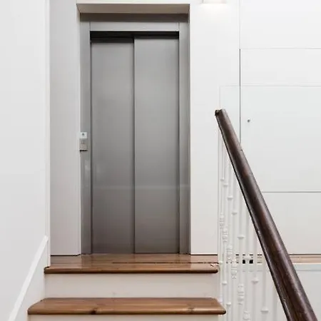 Apq - Apto 5b - Puerto Deportivo * Gijón