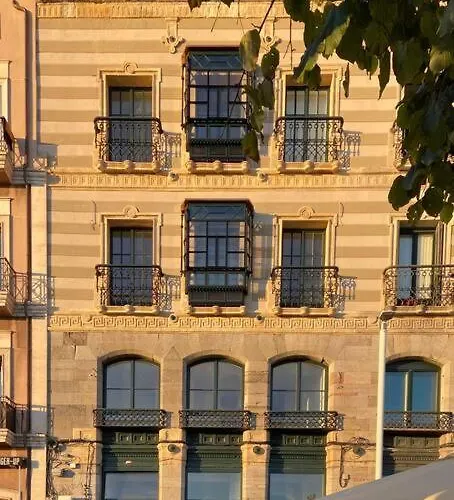 Apq - Apto 5b - Puerto Deportivo Apartament