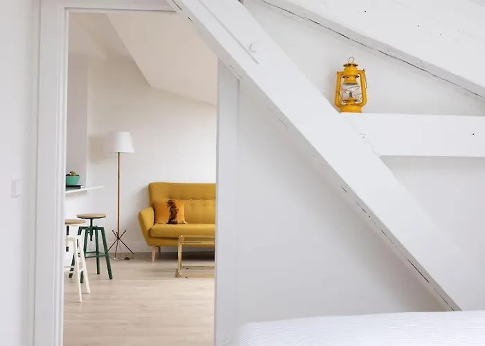 Apq - Apto 5b - Puerto Deportivo Apartament