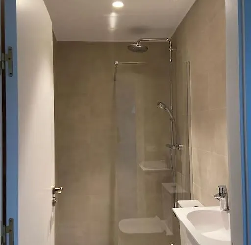 Apq - Apto 5b - Puerto Deportivo Apartament