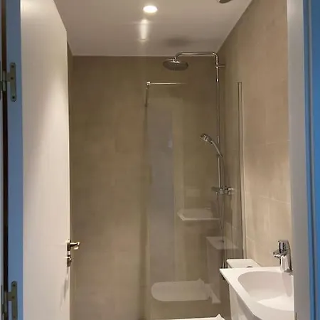 Apq - Apto 5b - Puerto Deportivo Apartmán